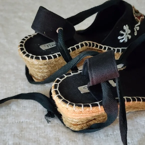 Niweile wedge espadrile sandal color black with floral embroidered size 38 - Picture 6 of 7